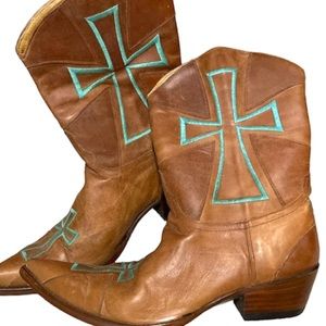 - Old Gringo cross Boots